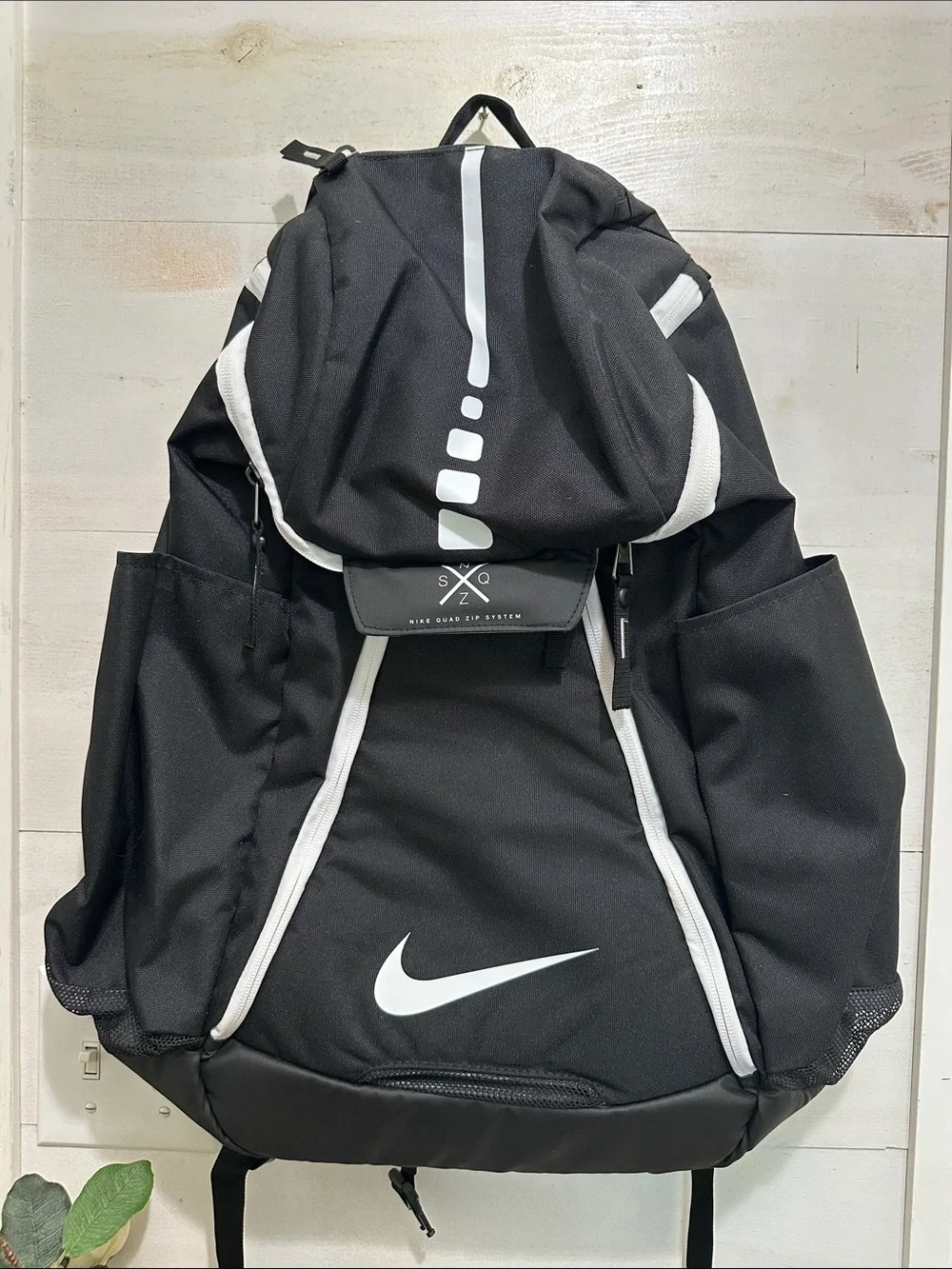 nike backpack 3 pockets Nike Hoops Elite Max Air Team Backpack